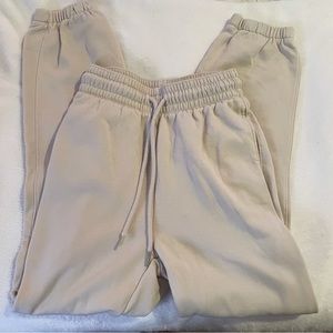 Beige joggers